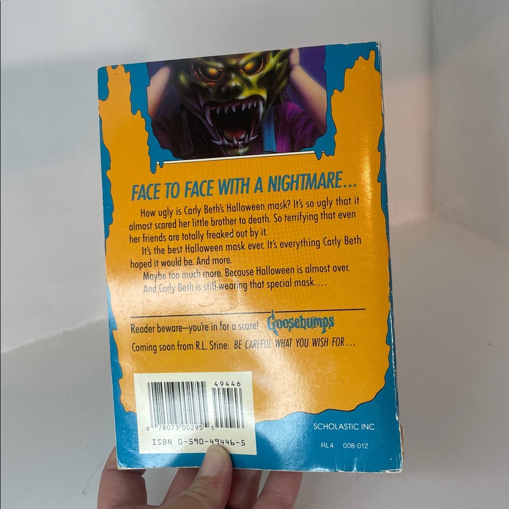 1st Print Goosebumps #11 The Haunted Mask w/attached mask! ~ RL Stine *AS IS - Picture 6 of 11